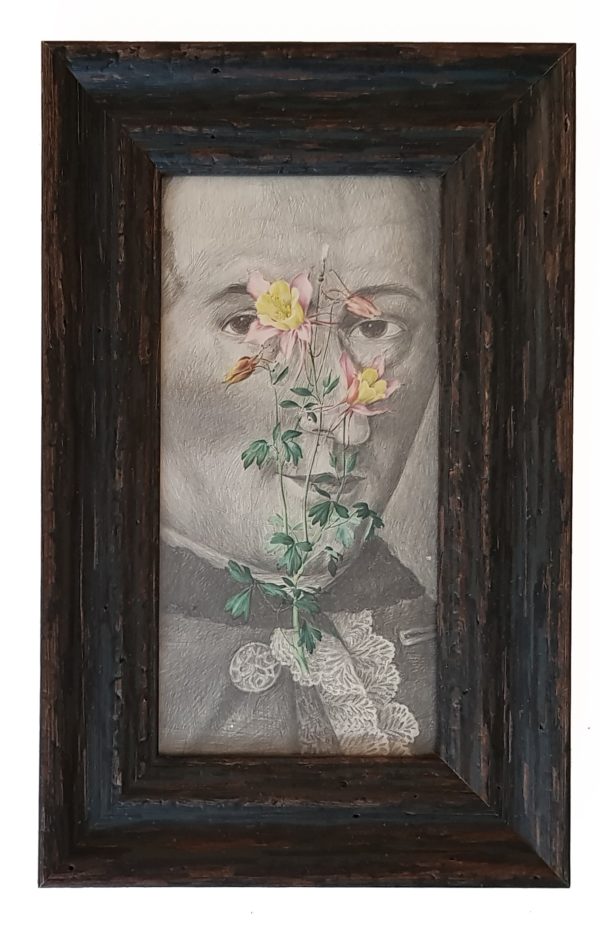 Homme derrière le bouquet de fleurs 3